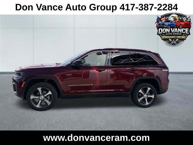 View vehicle photo 3