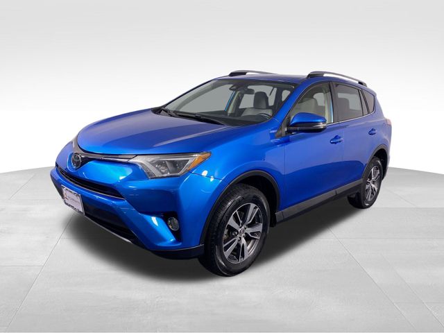 2017 Toyota RAV4 XLE 22