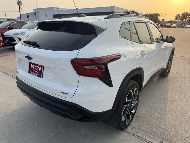 2025 Chevrolet Trax 2RS White at Ross Downing Buick GMC