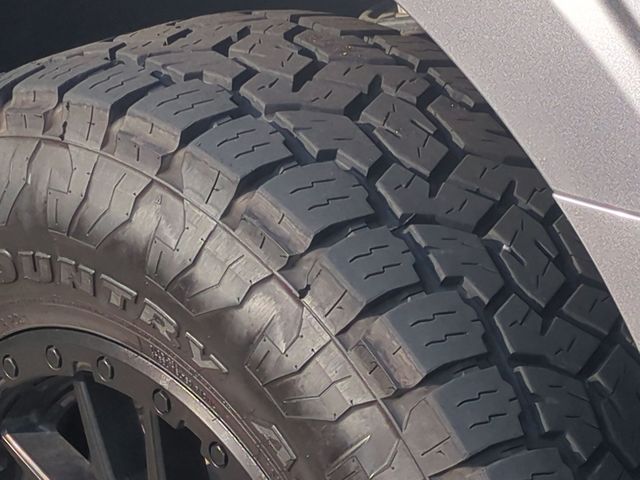 Used 2023 Silver Ford Tremor image 8