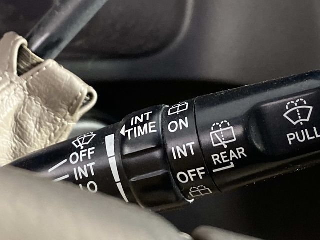 2000 Toyota Sienna Beige - Grieco Acura - Image 18