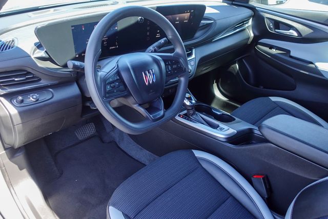 Used 2025 Buick Envista SUV