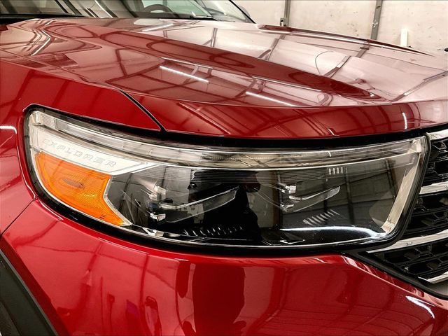 2023 Ford Explorer XLT Red at South Hills CDJR