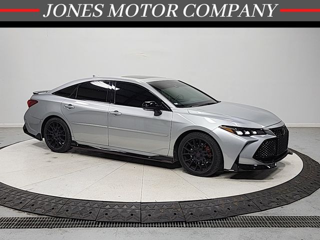 Celestial Silver Metallic 2020 Toyota Avalon Sedan Front-Wheel Drive 8-Speed Automatic