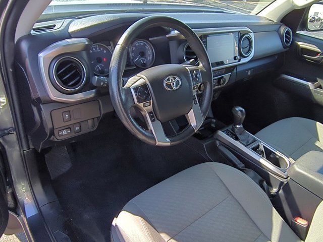 2022 Toyota Tacoma SR5 - Photo 9