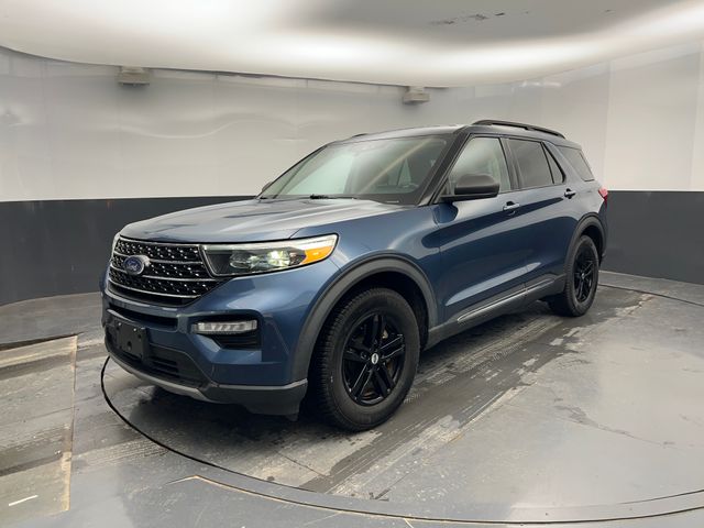 2020 Blue Ford Explorer XLT RWD SUV
