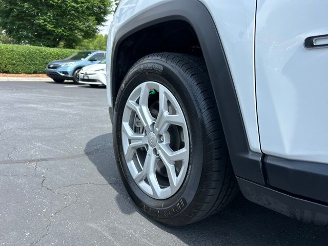 2024 Jeep Compass Latitude - Photo 13