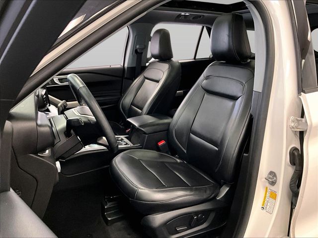 2022 Ford Explorer XLT White at Bob Ruth Ford