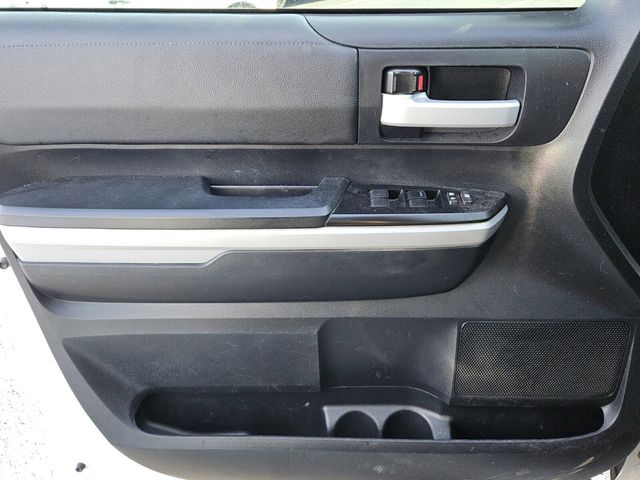 2019 Toyota Tundra SR5 5.7L V8