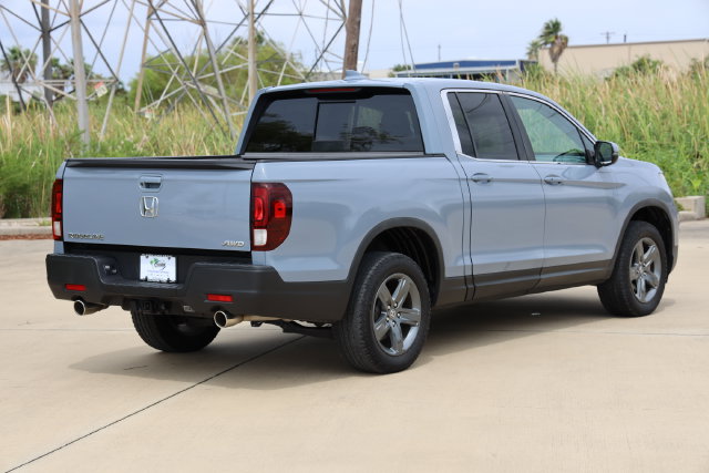 2023 Honda Ridgeline RTL Gray at Community Honda