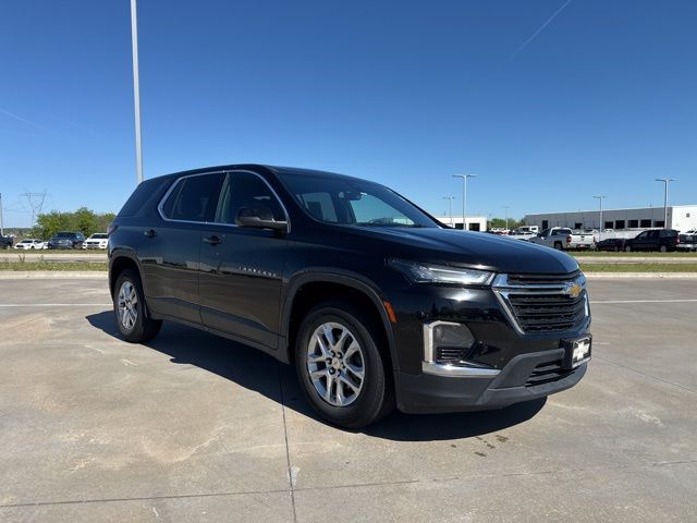 2022 Chevrolet Traverse LS FWD