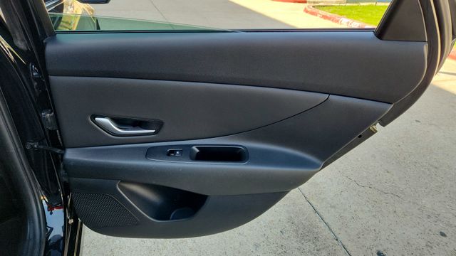 2021 Hyundai Elantra Hybrid