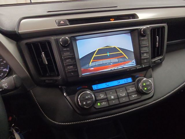 2016 – Toyota – RAV4