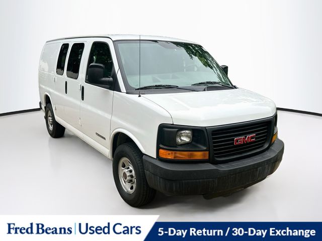 2005 GMC Savana 2500 Passenger Van