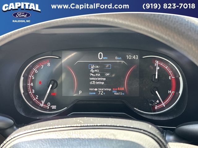 Used 2025 White Toyota LE image 25