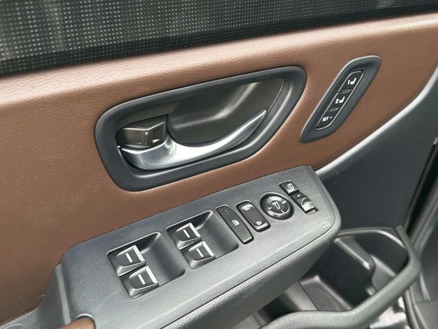 Used 2025 Honda Pilot SUV