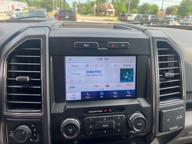 2019 Ford F-150 XLT - Oxford White exterior view 9