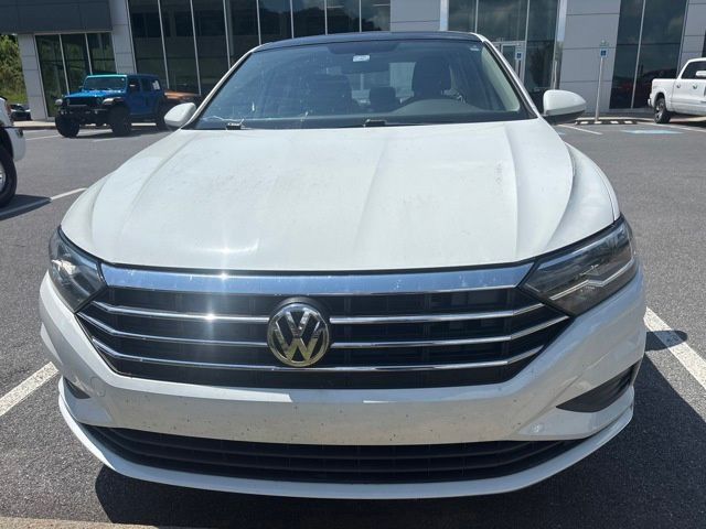 White 2020 Volkswagen Jetta Sedan Front-Wheel Drive 8-Speed Automatic