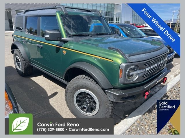 Eruption Green Metallic 2022 Ford Bronco Badlands Advanced 4-Door 4WD SUV / Crossover Four-Wheel Drive 7-Speed Manual