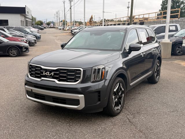 Gravity Gray 2024 Kia Telluride SUV / Crossover Front-Wheel Drive 8-Speed Automatic