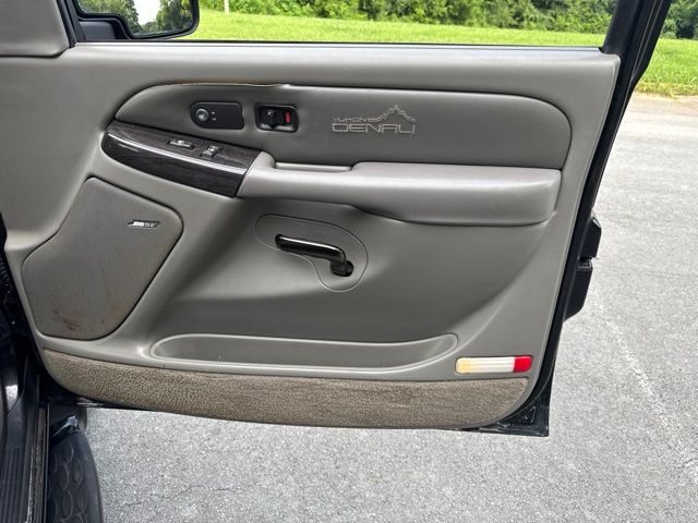 Used 2002 GMC Yukon XL SUV