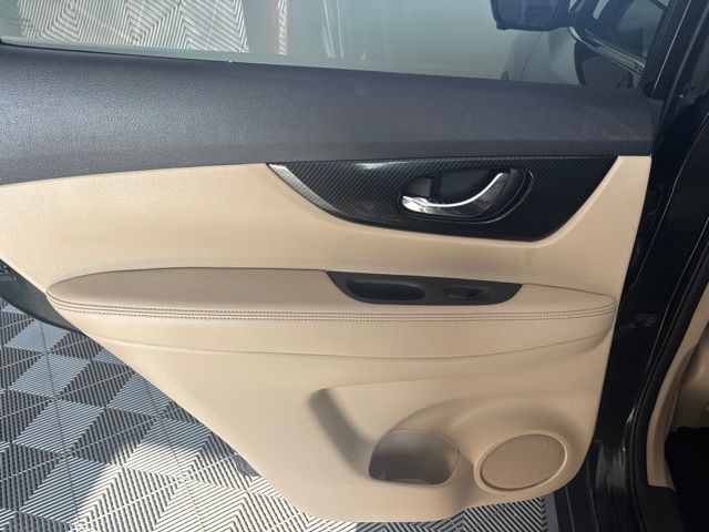 Used 2018 Nissan Rogue SUV
