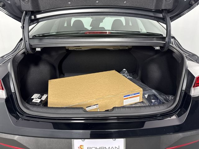 Used 2025 Hyundai Elantra Hybrid For Sale in Indianapolis, IN