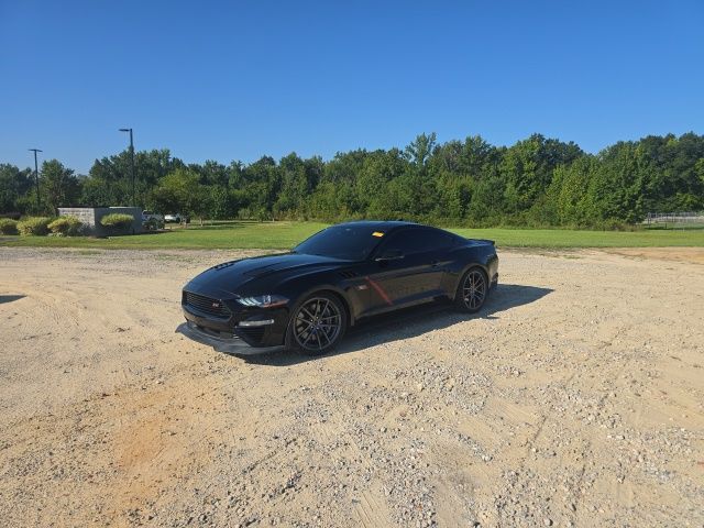 Used 2021 Shadow Black Ford GT Premium image 3