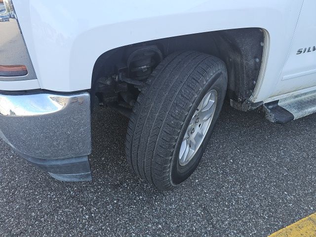 2017 Chevrolet Silverado 1500 LT 6