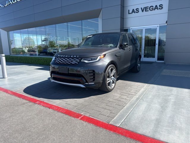 2023 Land Rover Discovery P360 Metropolitan Edition AWD