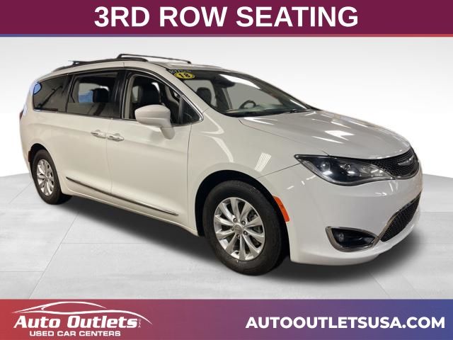 Bright White Clearcoat 2018 Chrysler Pacifica Touring L FWD Minivan Front-Wheel Drive 9-Speed Automatic