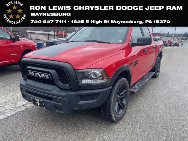 Flame Red Clearcoat 2022 RAM 1500 Classic Warlock Crew Cab 4WD Pickup Truck Four-Wheel Drive 8-Speed Automatic