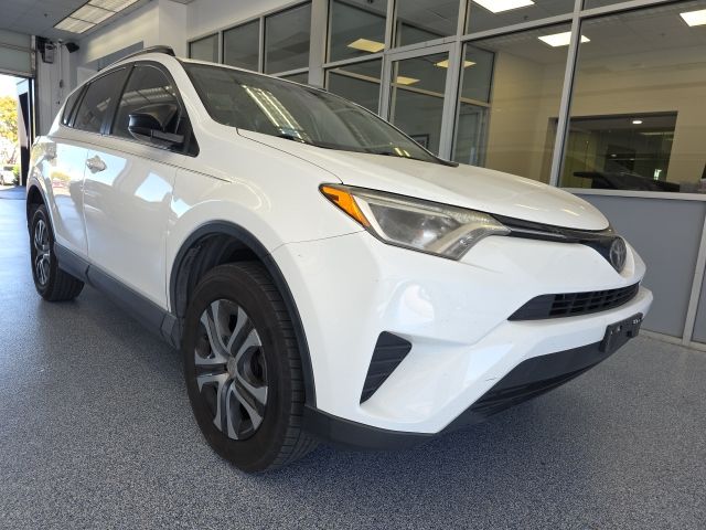 Used 2017 Toyota RAV4 LE 4D Sport Utility