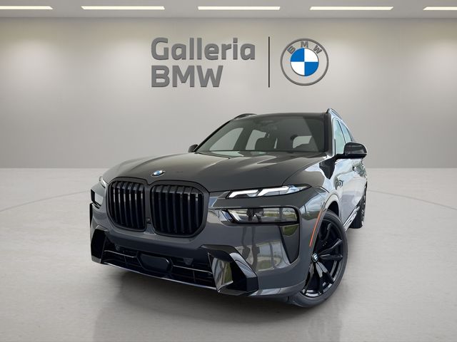 2026 BMW X7 40i's photo
