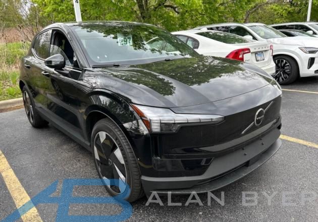 2025 Volvo EX30 Twin Ultra eAWD