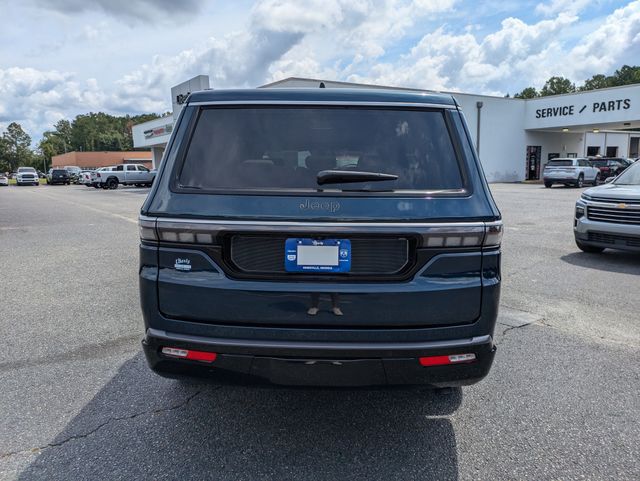 2026 Jeep Grand Wagoneer 4x2
