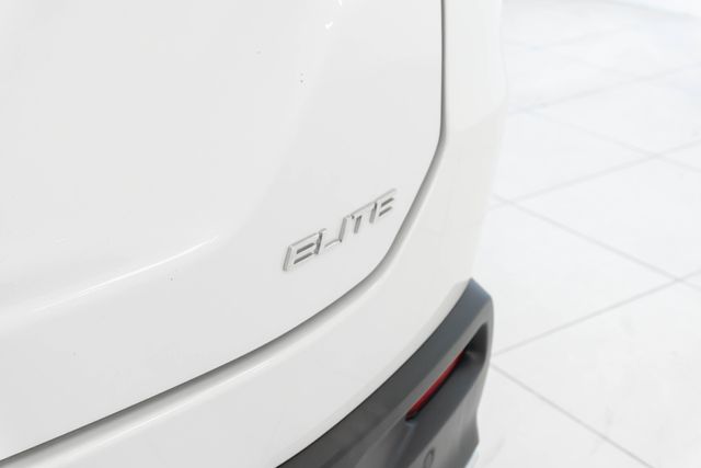 Used 2025 Honda Pilot SUV