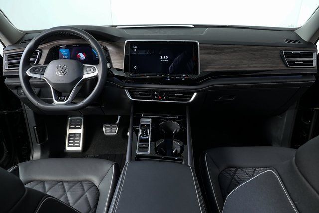 new 2026 Volkswagen Atlas car, priced at $58,293