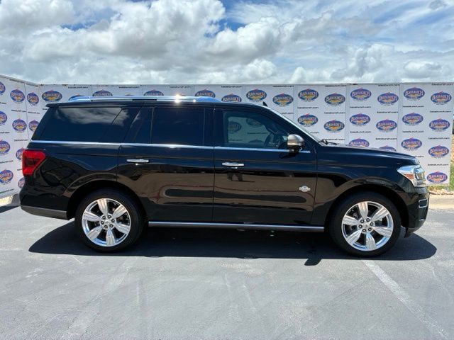 Black Metallic 2023 Ford Expedition King Ranch 4WD SUV / Crossover Four-Wheel Drive Automatic