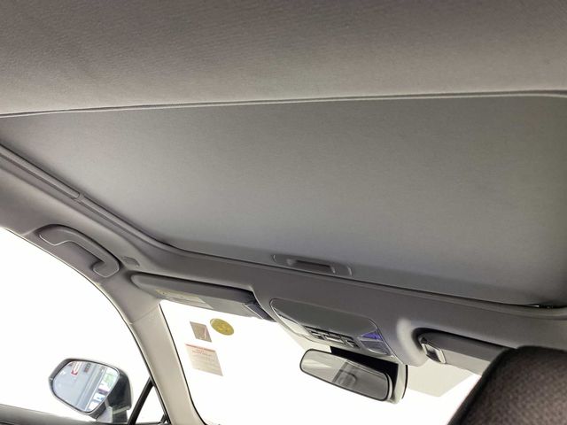 2025 Toyota RAV4 XLE Silver Sky Metallic - Grieco Acura - Image 13