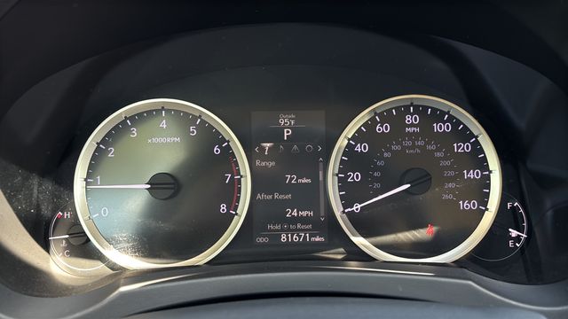 Used 2014  Lexus 250 image 13
