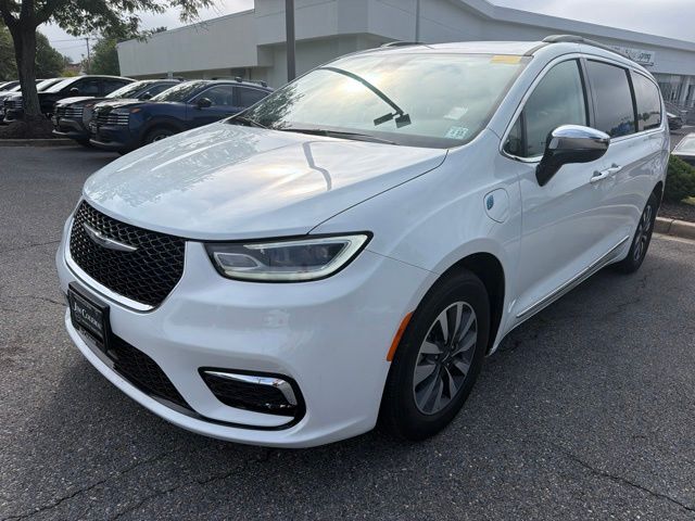 2023 Chrysler Pacifica Hybrid Limited