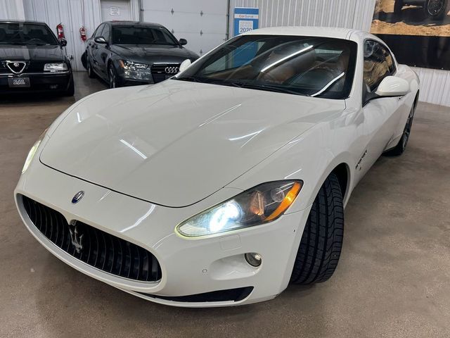 2010 Maserati GranTurismo - Image 3