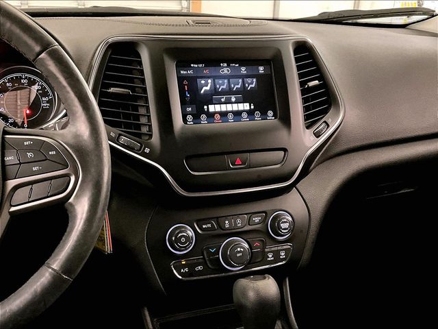 2019 Jeep Cherokee Latitude Beige at Bob Ruth Ford