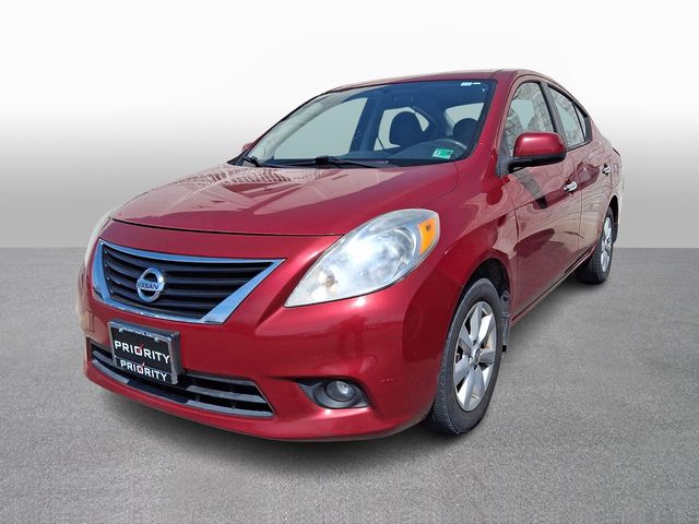 2012 Nissan Versa S