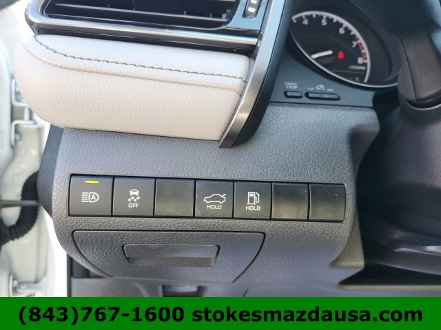 2024 Toyota Camry SE - 3