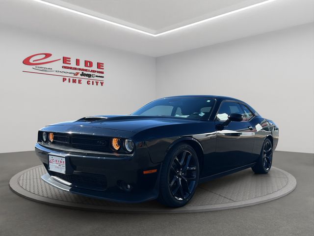 Pitch Black Clearcoat 2019 Dodge Challenger R/T RWD Coupe Rear-Wheel Drive 8-Speed Automatic