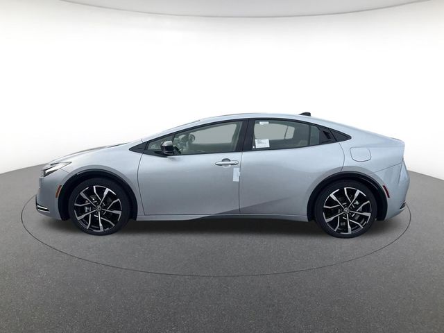 new 2026 Toyota Prius Plug-In Hybrid car, priced at $39,514