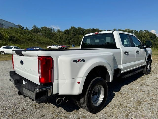Used 2026 White Ford XL image 8