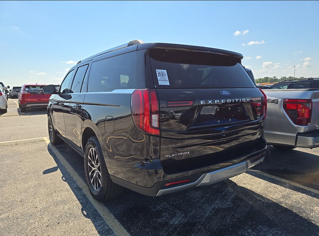 2025 Black Metallic Ford Expedition Max Platinum 4X4 SUV